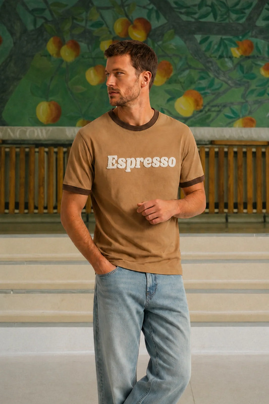 T-Shirt Espresso Kawowy